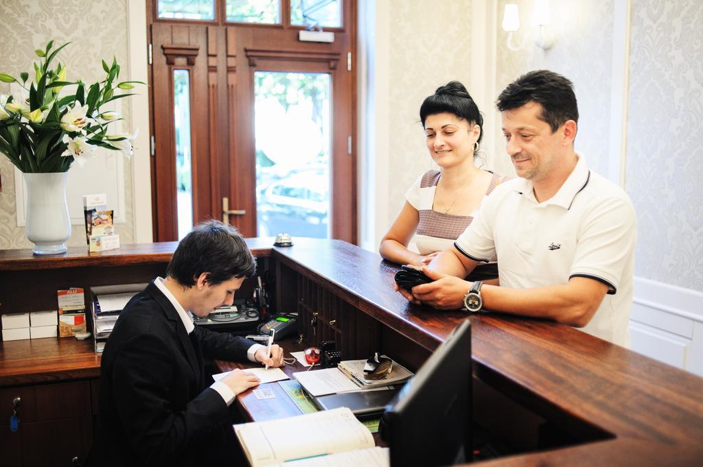 Hotel Kopernik Ciechocinek Ngoại thất bức ảnh