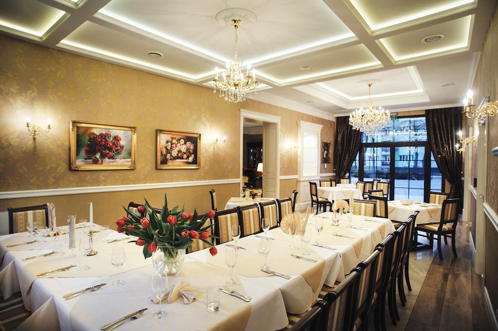 Hotel Kopernik Ciechocinek Ngoại thất bức ảnh
